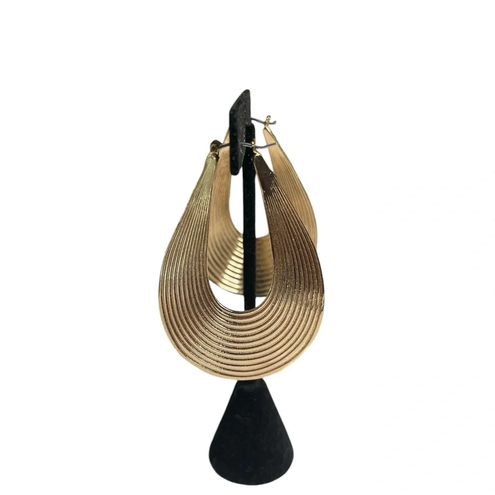 NWT 3 for $20 Bold Gold Ribbed Teardrop Statement Earrings “you pick 3” - Picture 3 of 7